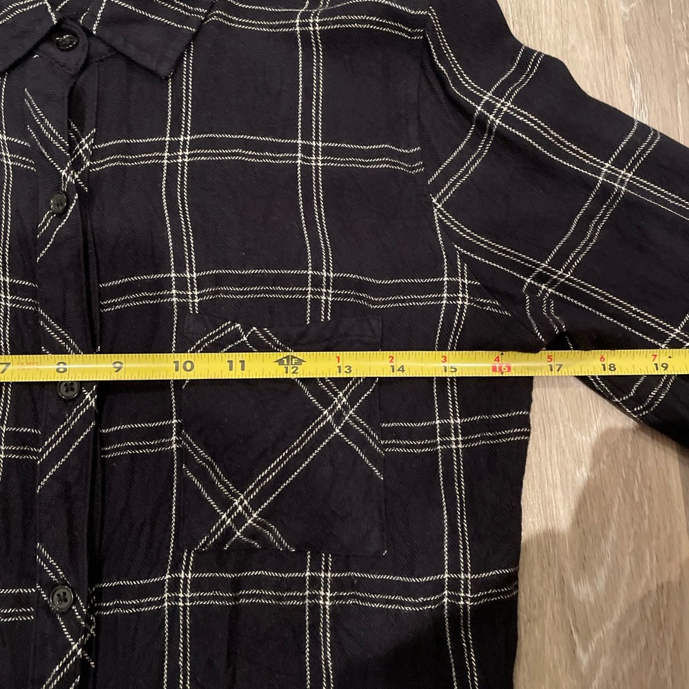 Rails Hunter Tinsel Button Down - image 8